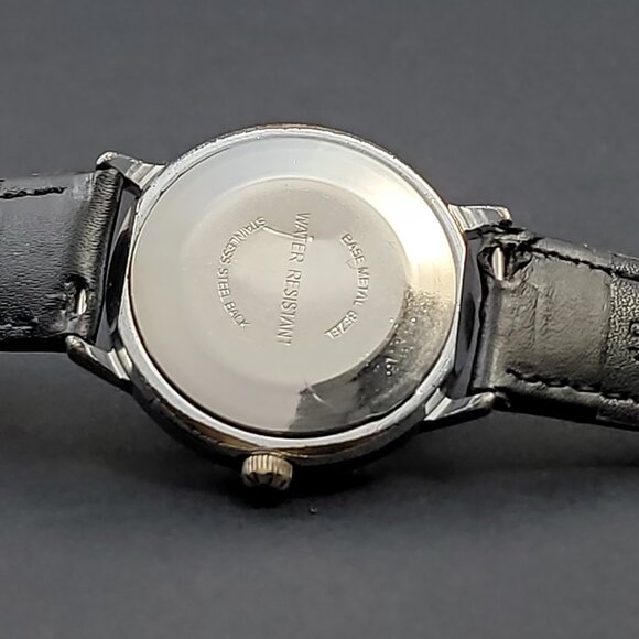 Vintage 1976 Timex Marlin Day-Date | Linen Dial | Manual Wind - Picture 5 of 6